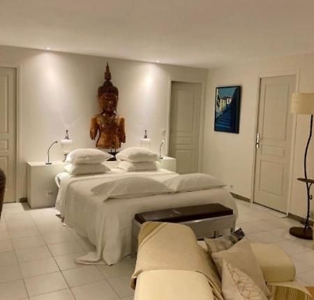 La Cactee Singuliere Bed & Breakfast Béziers Eksteriør bilde
