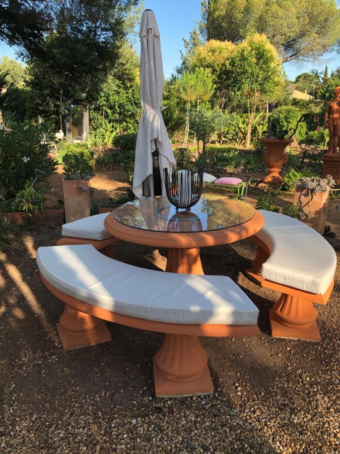 La Cactee Singuliere Bed & Breakfast Béziers Eksteriør bilde